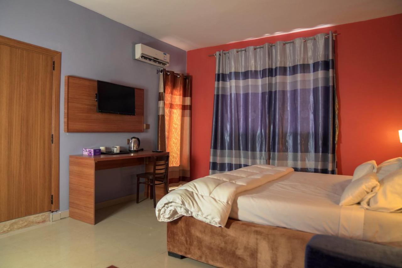 Dialali Hotel Nouakchott Buitenkant foto