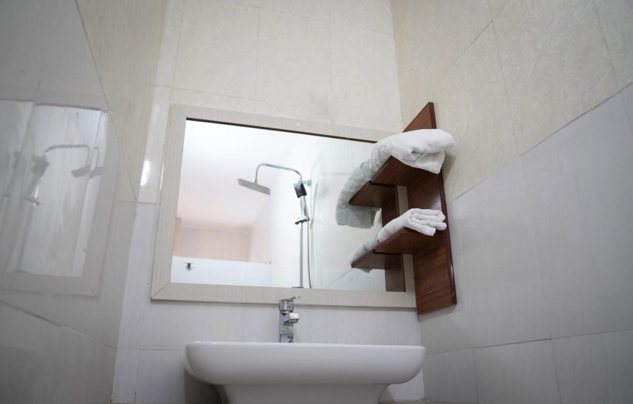 Dialali Hotel Nouakchott Buitenkant foto