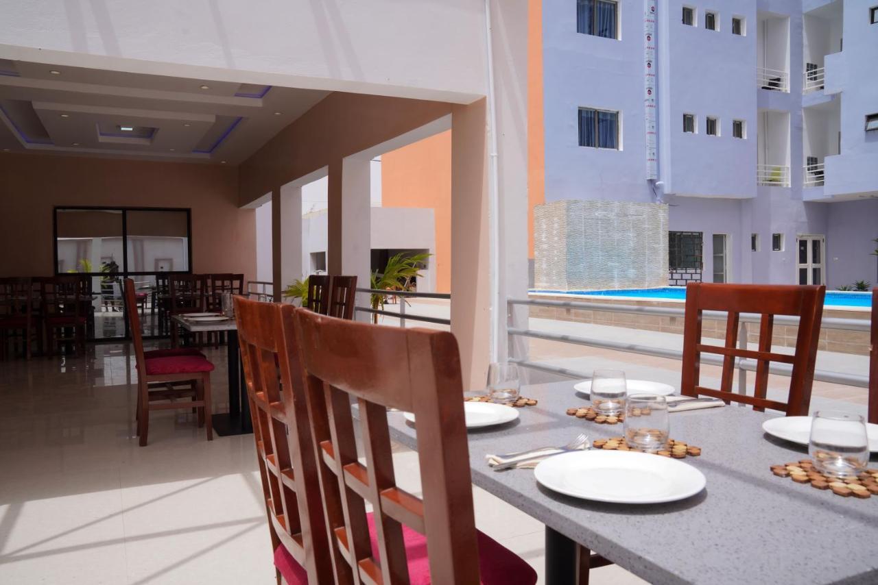 Dialali Hotel Nouakchott Buitenkant foto